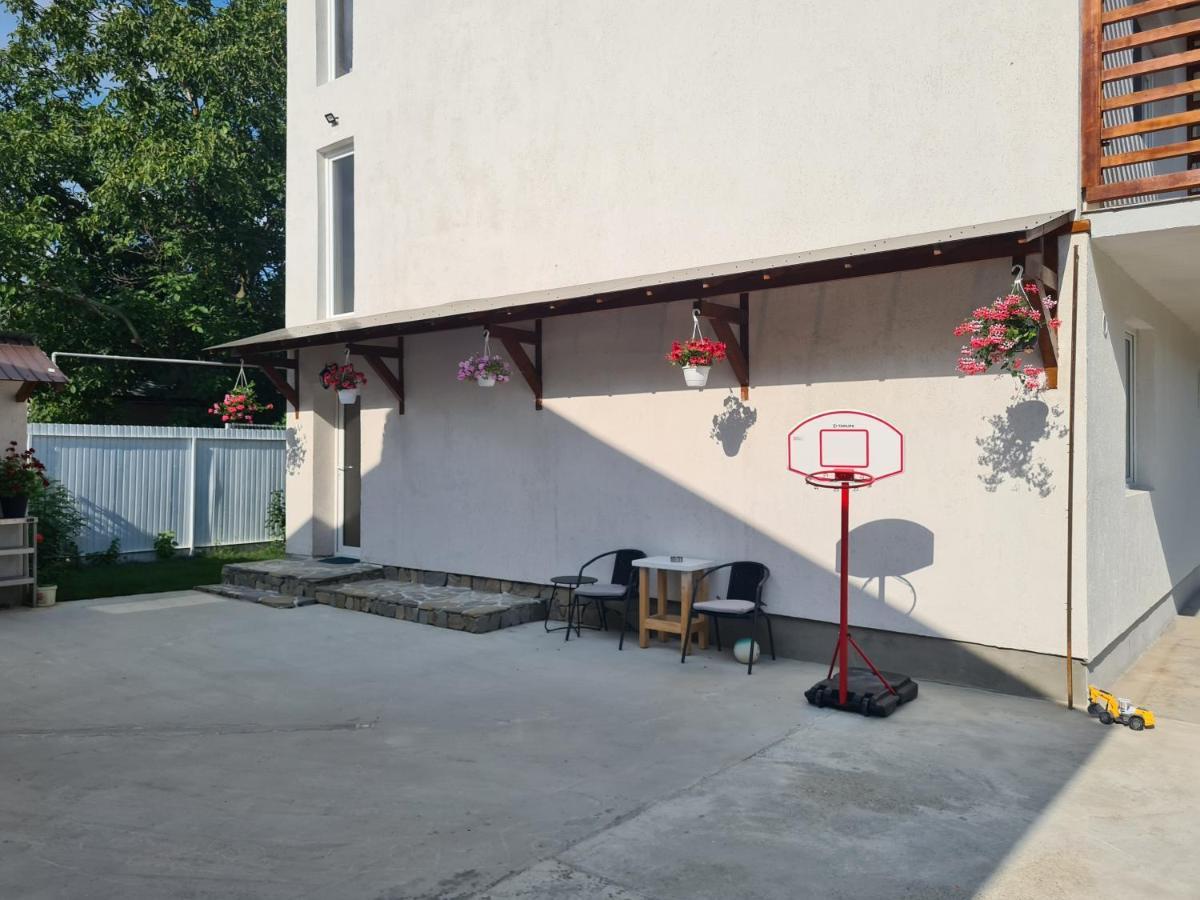 Luca'S Studio 3 ,Close To Therme Bucharest, Airport Otopeni بالوتيشتي المظهر الخارجي الصورة